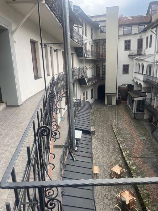 Apartman Pistacia Priame Centrum Bb Banská Bystrica Extérieur photo